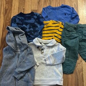 Lot of 18 month boys clothes